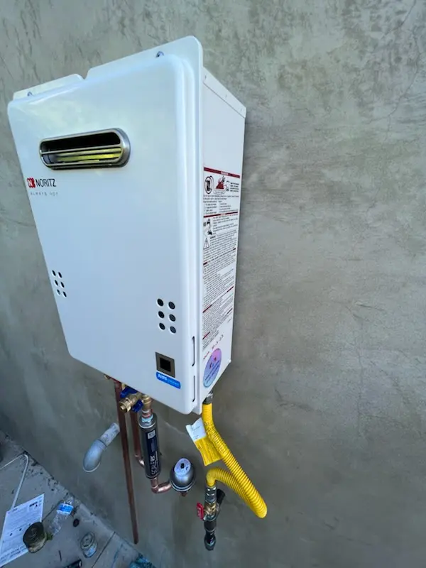 Tankless water heater installation for Eldorado Golf Club Estates homes